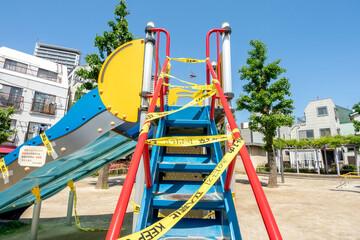 Fototapeta na wymiar 新型コロナウィルス対策の東山児童遊園