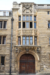 Fototapeta premium Façade victorienne à Cambridge, Angleterre