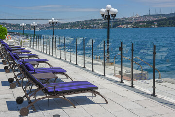 Obraz premium Sunbed on the Bosphorus view.