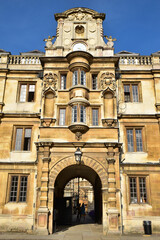 Obraz premium Façade richement décorée à Cambridge, Angleterre