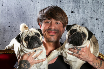 schwules Paar, schwule Männer, schwul Hundefreunde, schwule Familie, Ersatzkinder, Freunde, schwul...