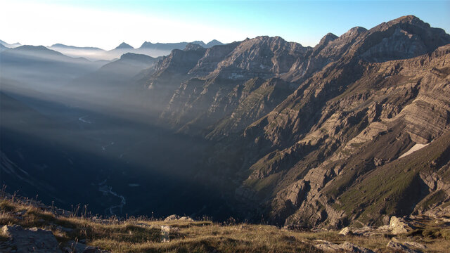 Amanecer desde el balc&oacute;n de Pineta