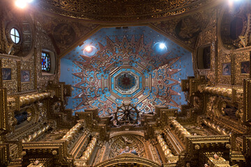 Obraz premium Old church domes from Quito,Ecuador