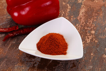 Paprika powder in the bowl