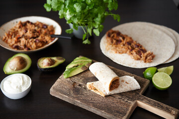 tortilla z kurczakiem