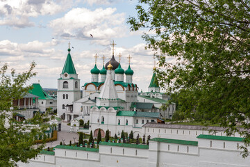 Fototapeta na wymiar Nizhny Novgorod. Assumption Church, Ascension Cathedral and Ascension Monastery against the backdrop of a beautiful sky