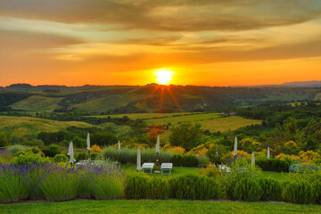 Naklejka premium Sunset in Tuscany - Italy - Siena