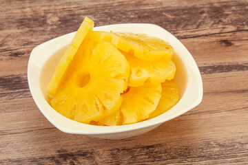 Marinated pineapple rings in the bowl