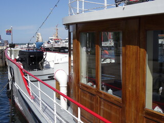 historisches Fahrgastschiff