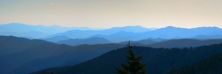 View of Smoky Mountain Range from Clingmans Dome © Anna