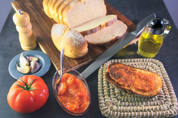 bread with tomato, olive oil, garlic and pepper