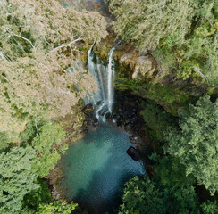 Cascadas Vista Aérea Montaña