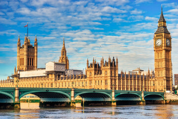 Fototapeta na wymiar Westminster and Big Ben in the morning light. London. England