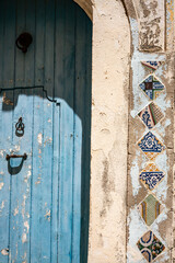 THE BERBER VILLAGE OF TAKROUNA IN TUNISIA