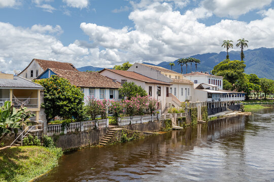 Landscape of the small town of Morretes, in the interior of Paran&aacute;, in the southern region of Brazil, with exuberant nature and houses by the river.
