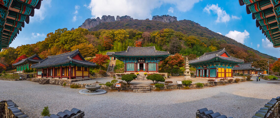 byeongnyeonam temple at naejangsan national park in republic of Korea - obrazy, fototapety, plakaty