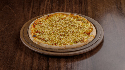 Pizza com queijo batata palha