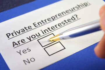 Obraz premium Questionnaire about business