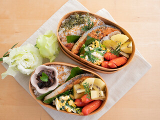 手作りのおいしい曲げわっぱのお弁当