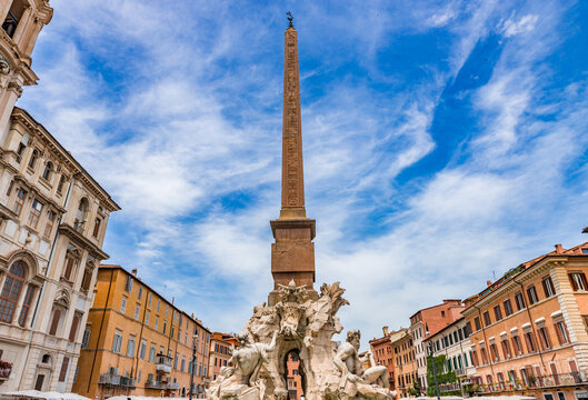 Fontana dei Quattro Fiumi (Fountain of the Four Rivers) in the Piazza Navona in Rome, Italy