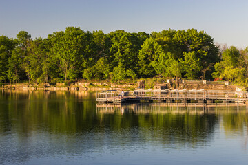 Obraz premium Pier on a Lake