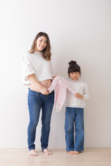 妊婦さんと女の子のポートレート