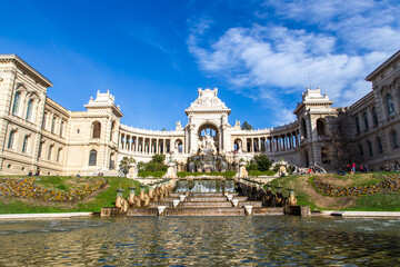 Fototapeta na wymiar Longchamp palace in Marseille under blue sky