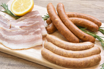 ハム　ソーセージ　ウインナー　ベーコン　盛り合わせ