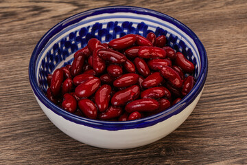 Red baked kidney in the bowl