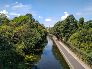 Fototapeta na wymiar London Zoo pathway on river bank