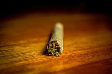 porro armado sobre madera