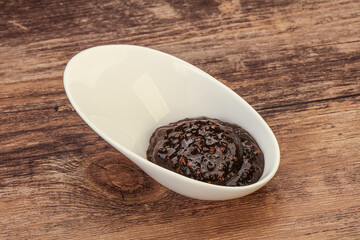 Black Pepper sauce in the bowl