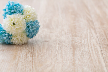 木の上にお花がのっている　flower 可愛い　デザイン用　wedding  