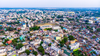 Bilaspur is a city in the central Indian state of Chhattisgarh. It's divided by the winding Arpa River. The nearby villages of Ratanpur and Malhar are known for their ancient, intricately carved Hindu