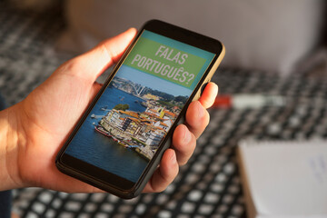 text do you speak Portuguese in a smartphone