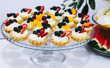 Tartlets with fruit on pate
