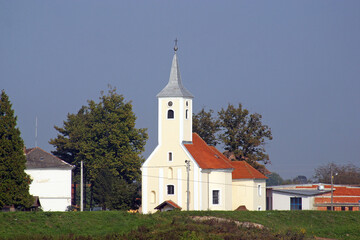 Fototapeta premium Parish church of Saint Martin in Lijevi Dubrovcak, Croatia