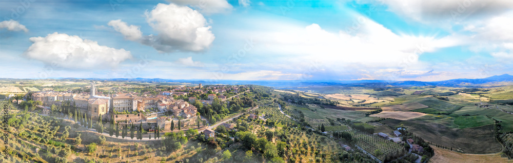 Wall mural Pienza, Tuscany. Aerial view at sunset of famous medieval town