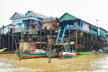 Fototapeta na wymiar Kampong Phluk floating village at Tonle Sap Lake