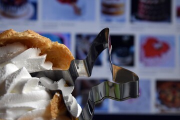 Tort i motyl  foremka.  © ARTUR