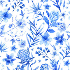 Obraz premium Hand-drawn watercolor seamless pattern with tropical flowers and leaves in blue tones. Tropical background with flowers of protea, hibiscus, pasiflora.