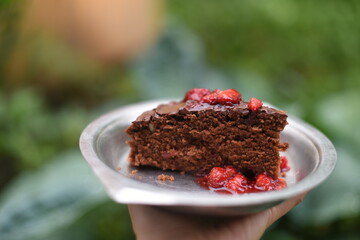 chocolate cake with strawberry