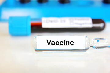 Fototapeta premium the new corona virus vaccine in glass bottle was in vented in the laboratory.