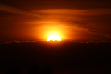 Fototapeta na wymiar Sonnenuntergang | Sunset