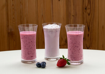 strawberry milk shake