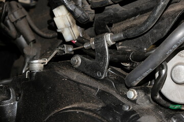 Clutch system on cable motorcycle engines