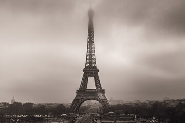 Eiffel tower paris in foggy day, winter, december