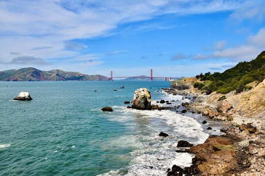 Scenic views of the Golden Gate Bridge in lovely San Francisco