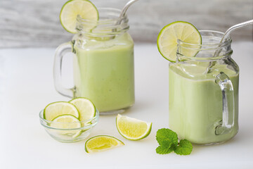 Avocado  and Banana Smoothie