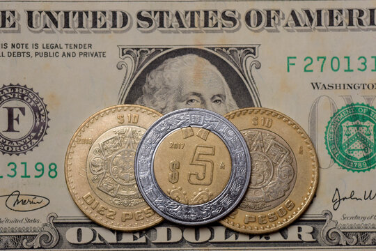 peso contra dolar 